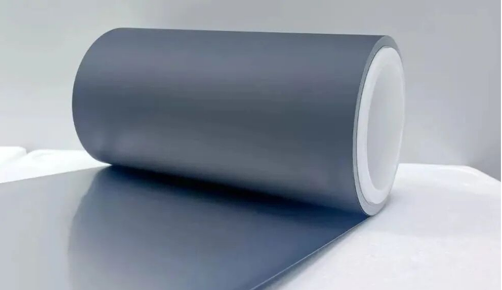 Tại sao Polyethylene (PE) hiếm khi được sử dụng làm lõi quấn màng nhôm-nhựa?